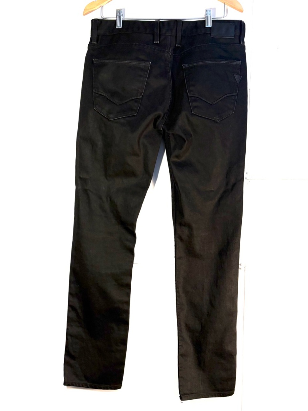 GUESS Black Denim Men's Jeans, size 34, slim straight, like new condition